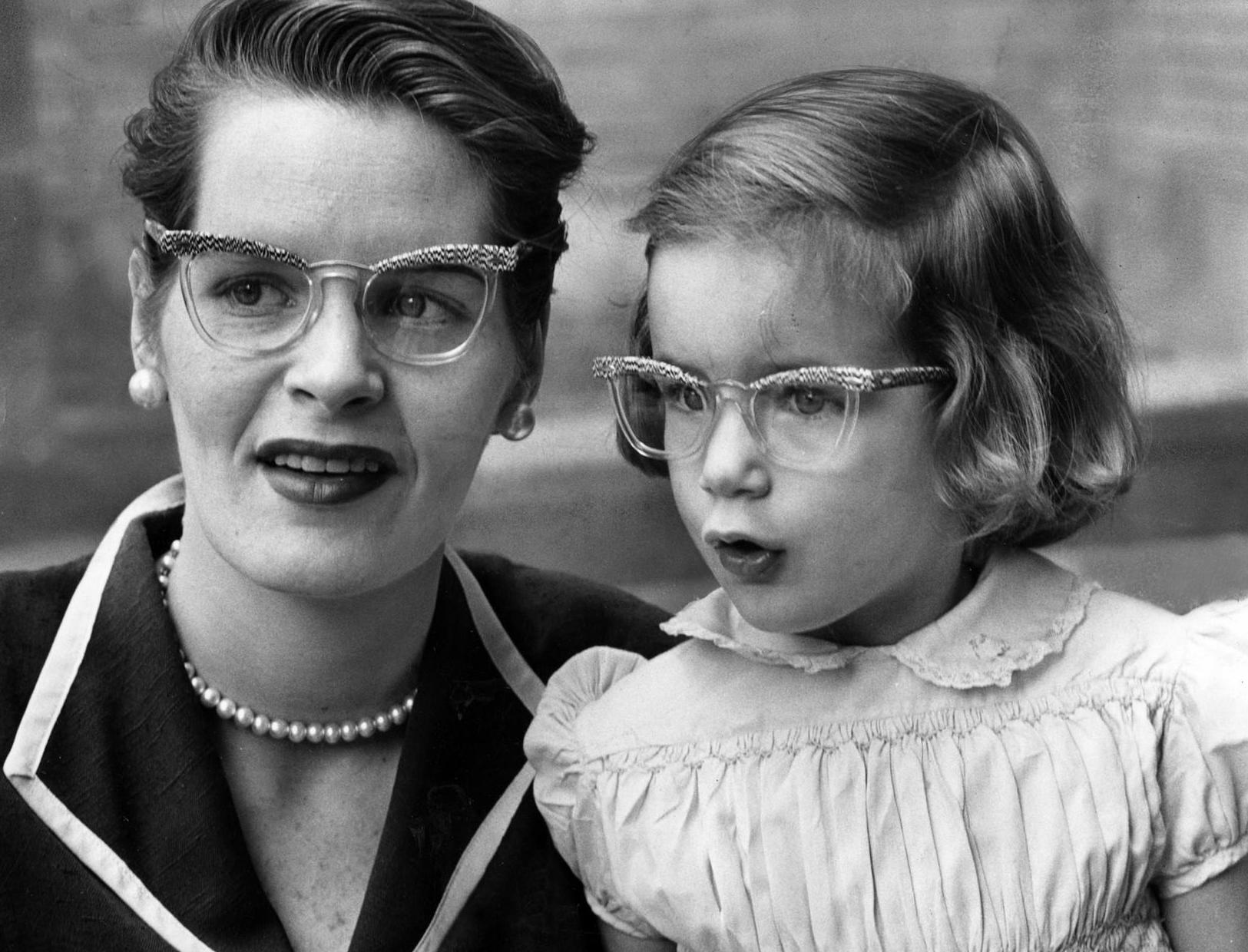  mother and daughter wearing eyeglasses 